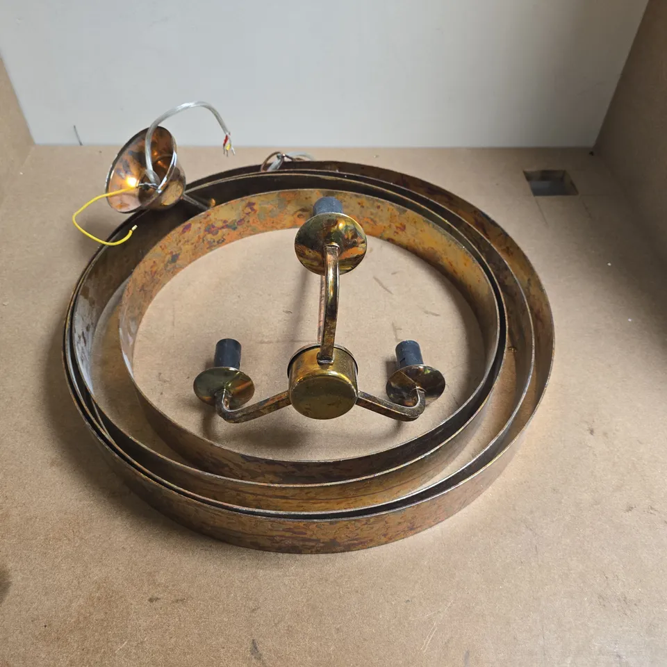 METAL HANGING CIRCULAR INDUSTRIAL STYLE 3-LAMP CEILING LIGHT