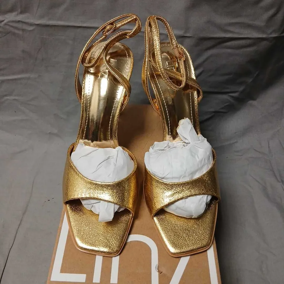 LINZI JAZZ 7 GOLD PU SANDALS