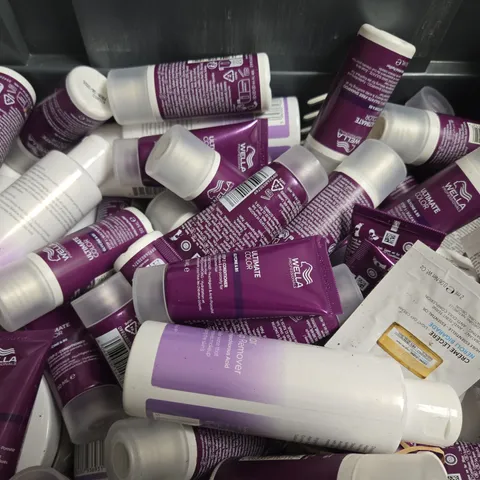TOTE OF ASSORTED WELLA & KANZEN PRODUCTS