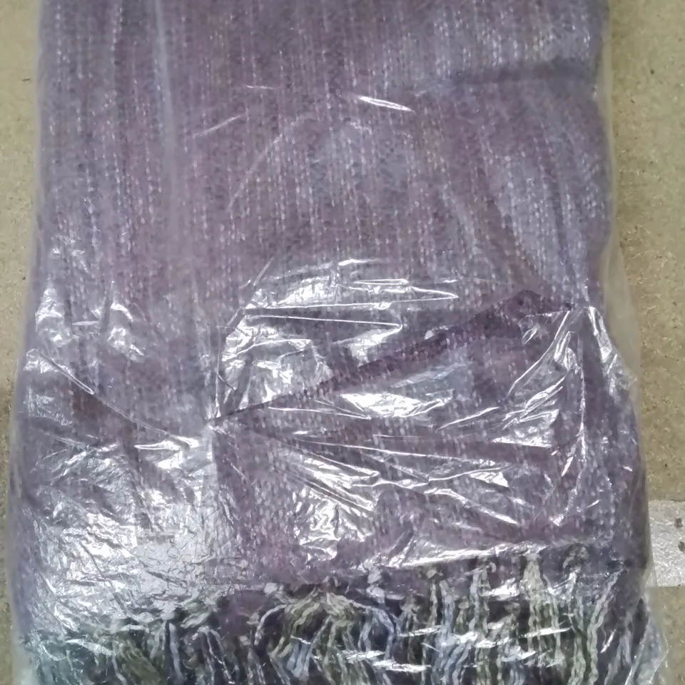 LARGE PURPLE BLANKET/THROW