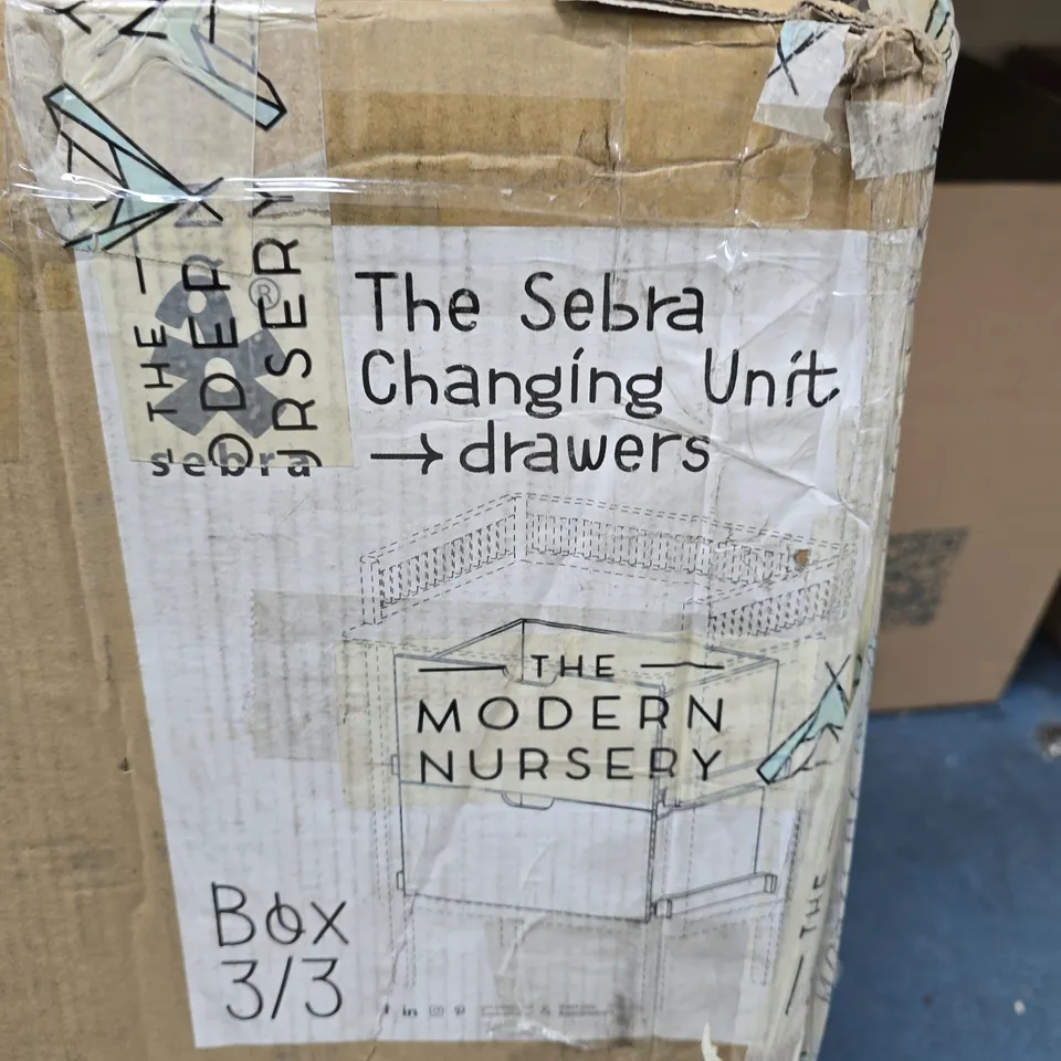 THE SEBRA BABY CHANGING UNIT 