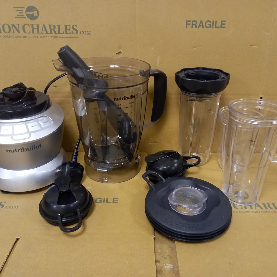 NUTRIBULLET BLENDER COMBO