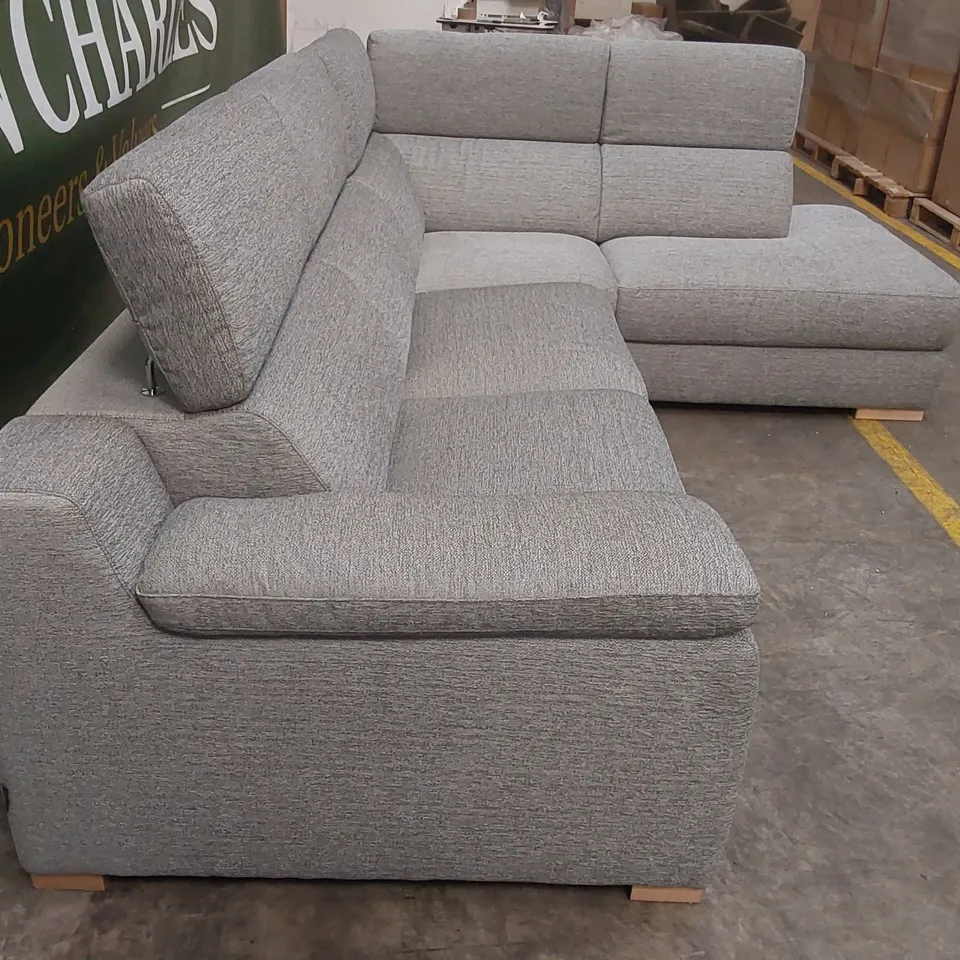 QUALITY DESIGNER ITALIAN MADE RICCARDO FABRIC CORNER SOFA