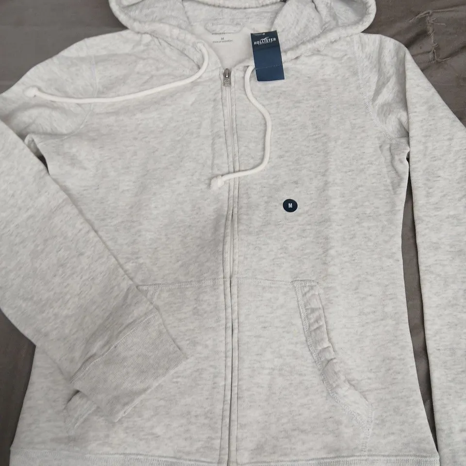 HOLLISTER ZIP THROUGH HOODIE IN GREY - MED