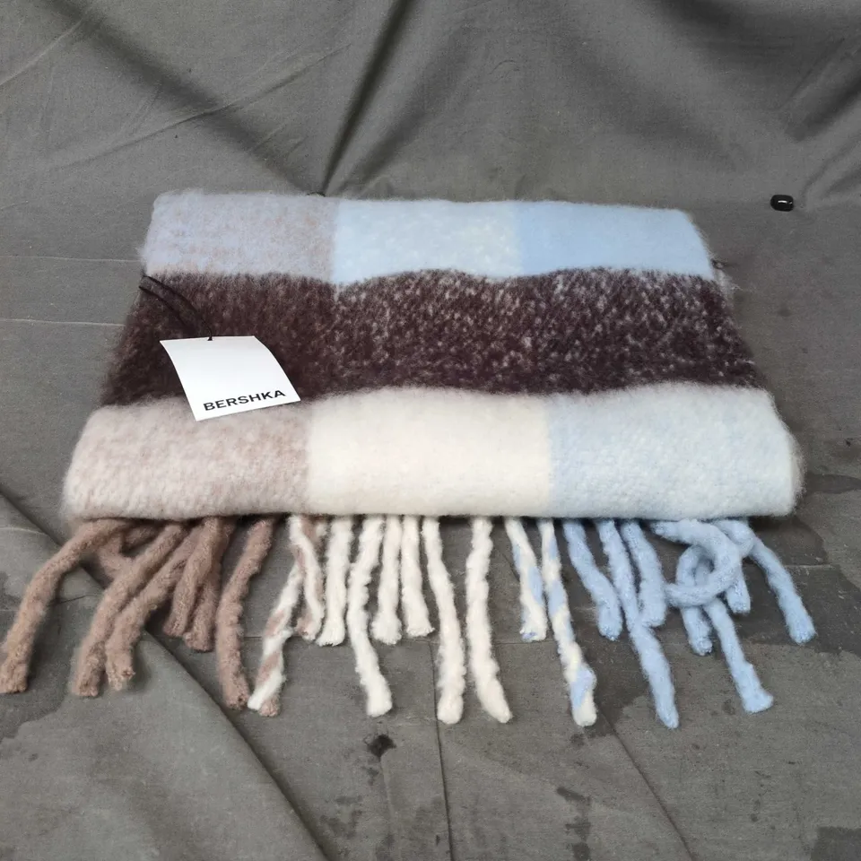 BERSHKA ONE SIZE MULTI COLOUR SCARF