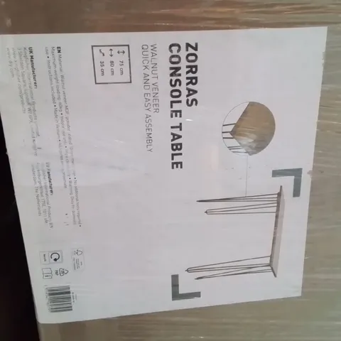 PALLET CONTAINING A LARGE QUANTITY OF BRAND NEW ZORRAS CONSOLE TABLES
