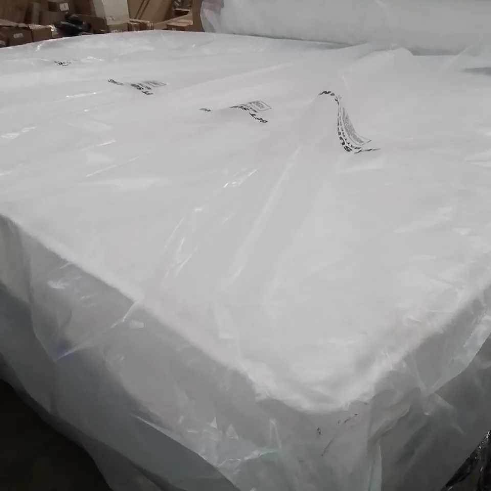 QUQLITY BAGGED TARON 23CM MEMORY FOAM POCKET SPRUNG MATTRESS - KINGSIZE 