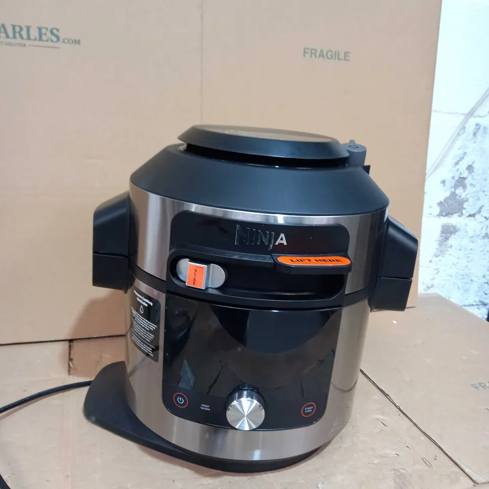NINJA FOODI SMARTLID MULTI COOKER
