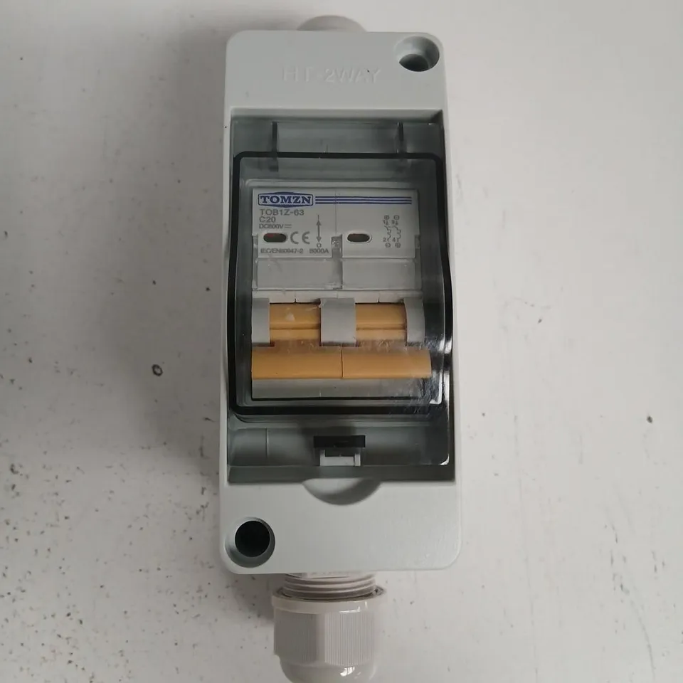 TOMZN ELECTRICAL MINIATURE CIRCUIT BREAKER C20 (20A)