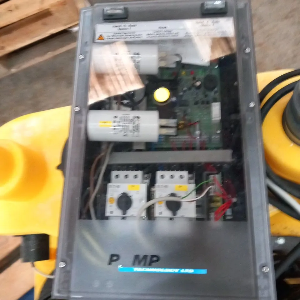 PENTAIR JUNG PUMPEN UC 10/4 BWE/2 SEWAGE LIFTING STATION