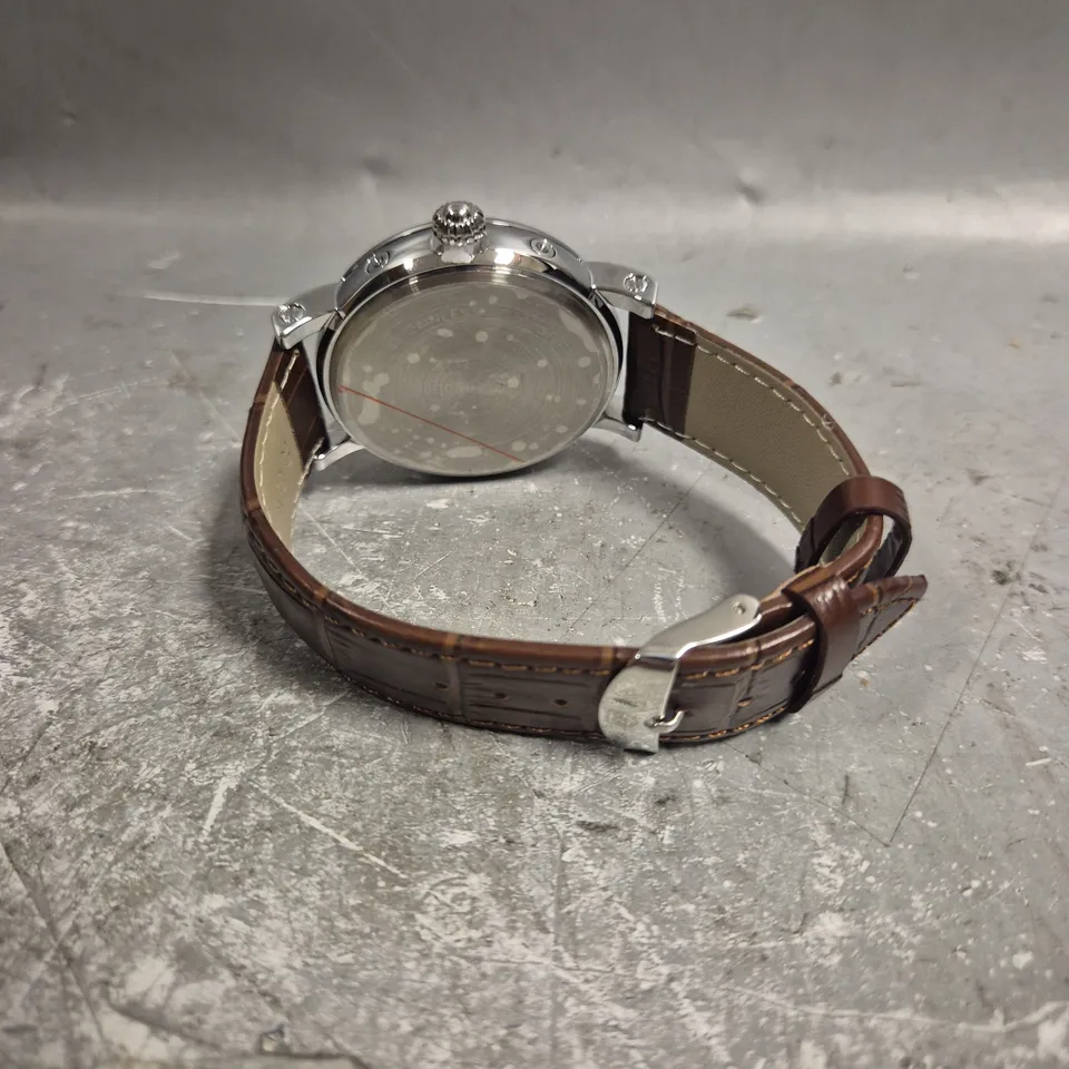 MENS ERNEST FERDINAND WATCH – FUNCTIONING SUB DIALS – LEATHER STRAP – GLASS EXHIBITION