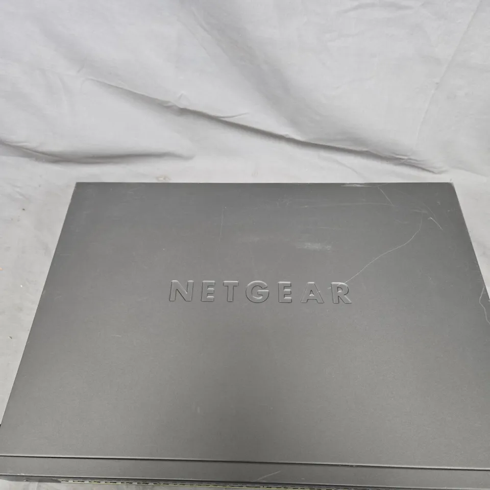 NETGEAR PROSAFE GS752TP 48-PORT GIGABIT ETHERNET SWITCH – USED