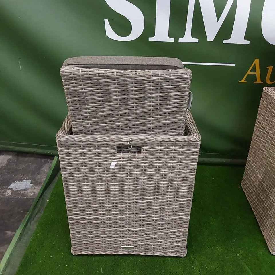4 X DESIGNER GREY RATTAN GARDEN/PATIO CHAIRS WITH CUSHIONS 