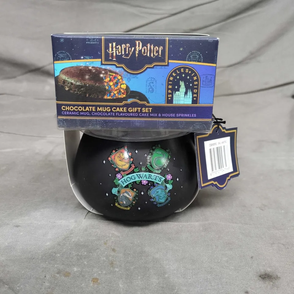 HARRY POTTER CHOCOLATE MUG CAKE GIFT SET – CERAMIC HOGWARTS CREST MUG