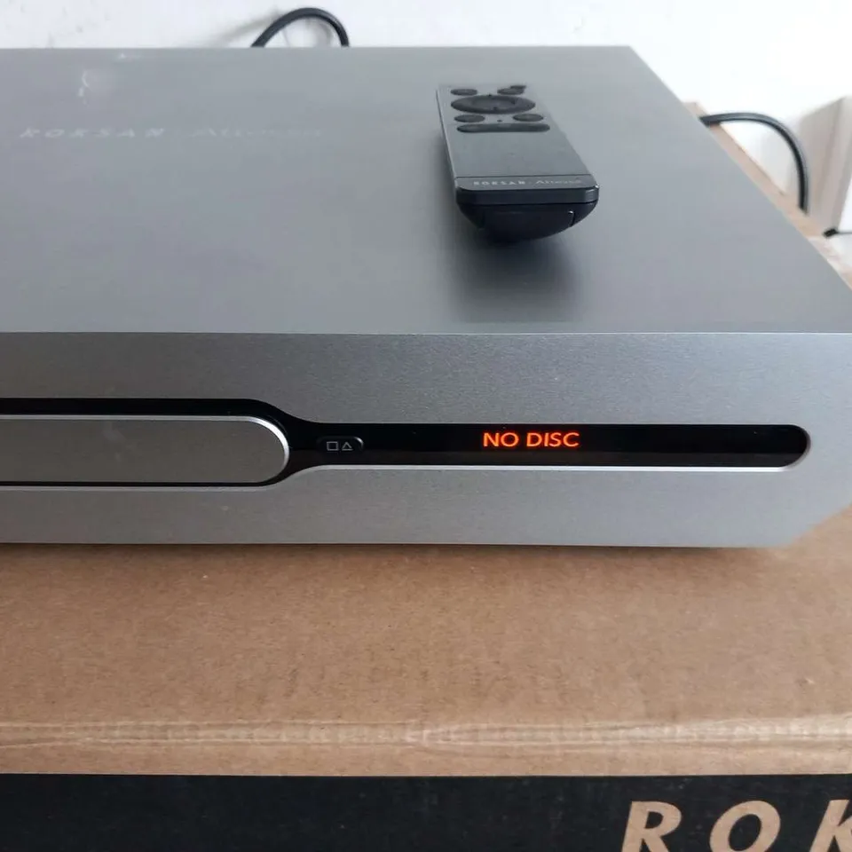 ROKSAN ATTESSA CD TRANSPORT SILVER HIFI CD TRANSPORT
