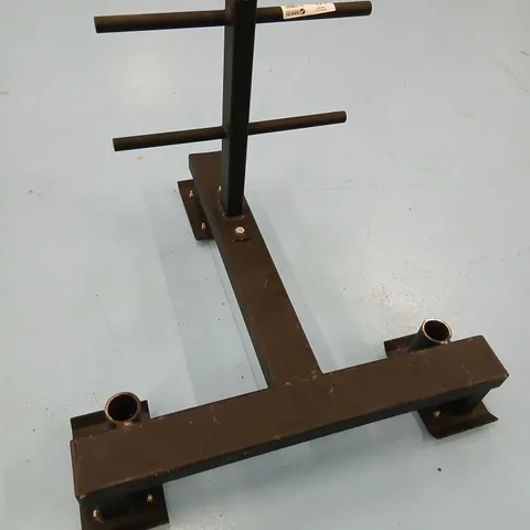 BLACK METAL WORKSHOP STAND WITH TWIN UPRIGHTS AND CROSSBARS