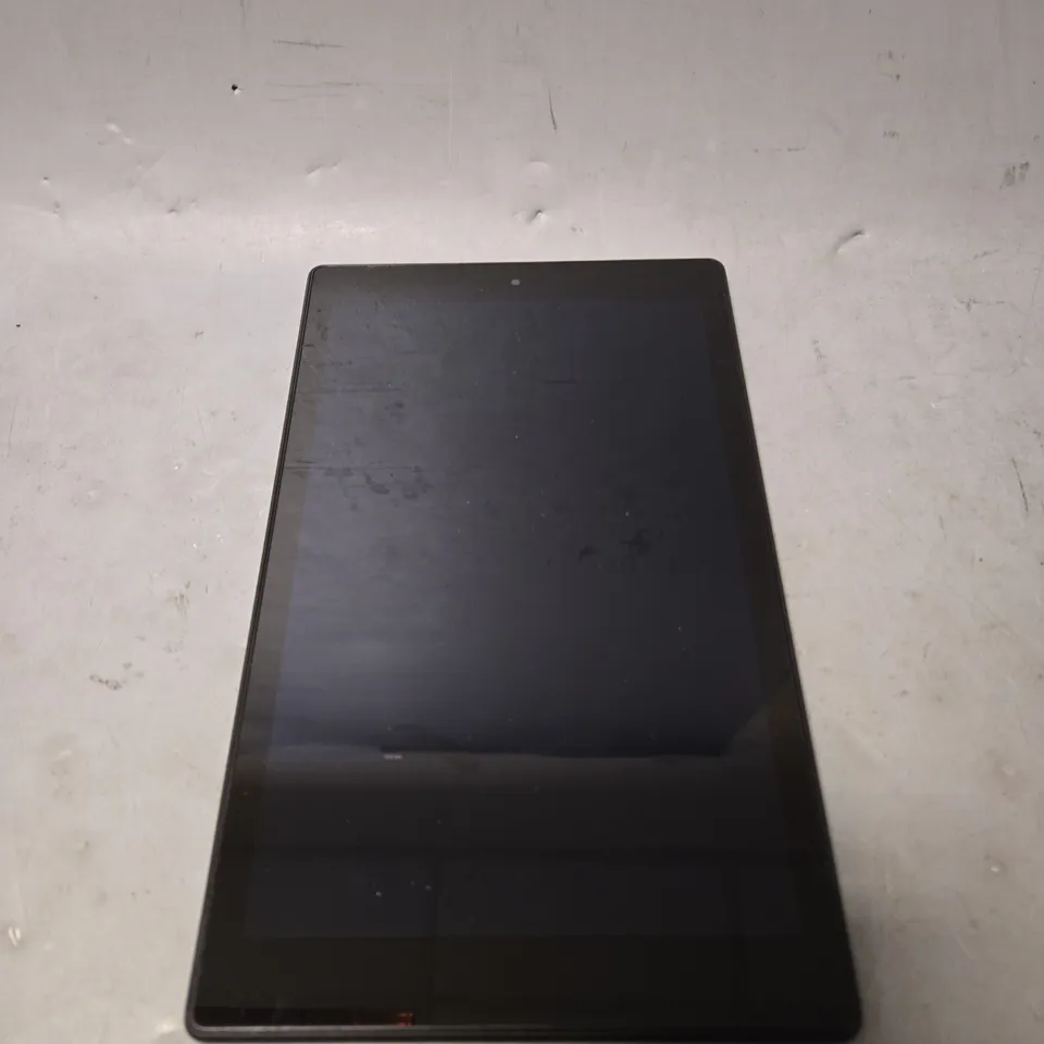 AMAZON FIRE HD 10 - M2V3R5 
