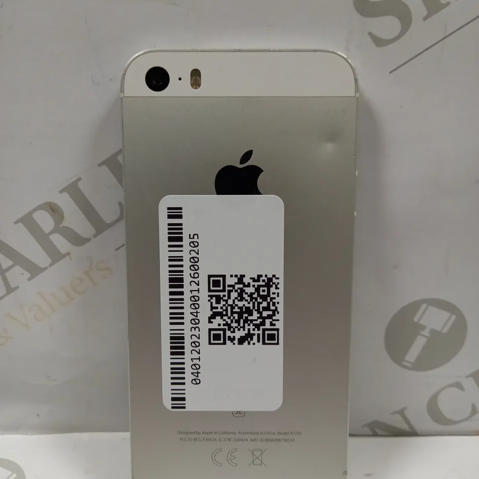 APPLE IPHONE SE (1ST GENERATION) - SILVER 