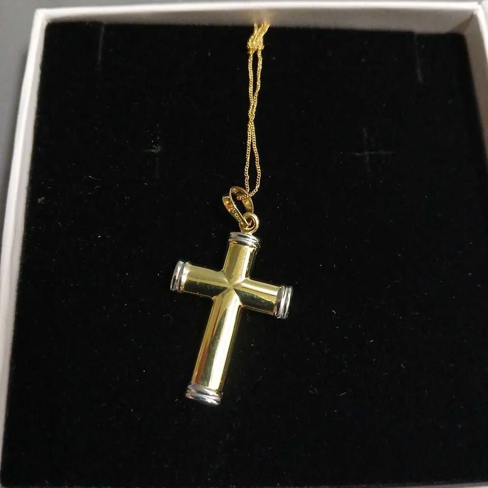 OLD ENGLISH JEWELLERS CRUCIFIX NECKLACE