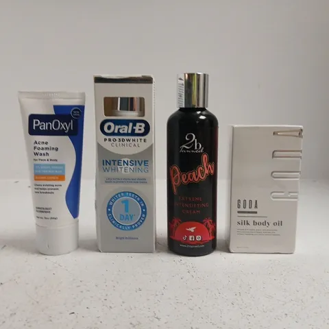 APPROXIMATELY 15 ASSORTED COSMETIC ITEMS INCLUDING VARIOUS MAKES AND BRANDS - COLLECTION ONLY