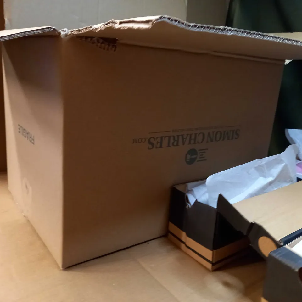 BOX OF APPROX 6 ASSORTED TRAINERS VARYING IN SIZE/COLOUR/STYLE