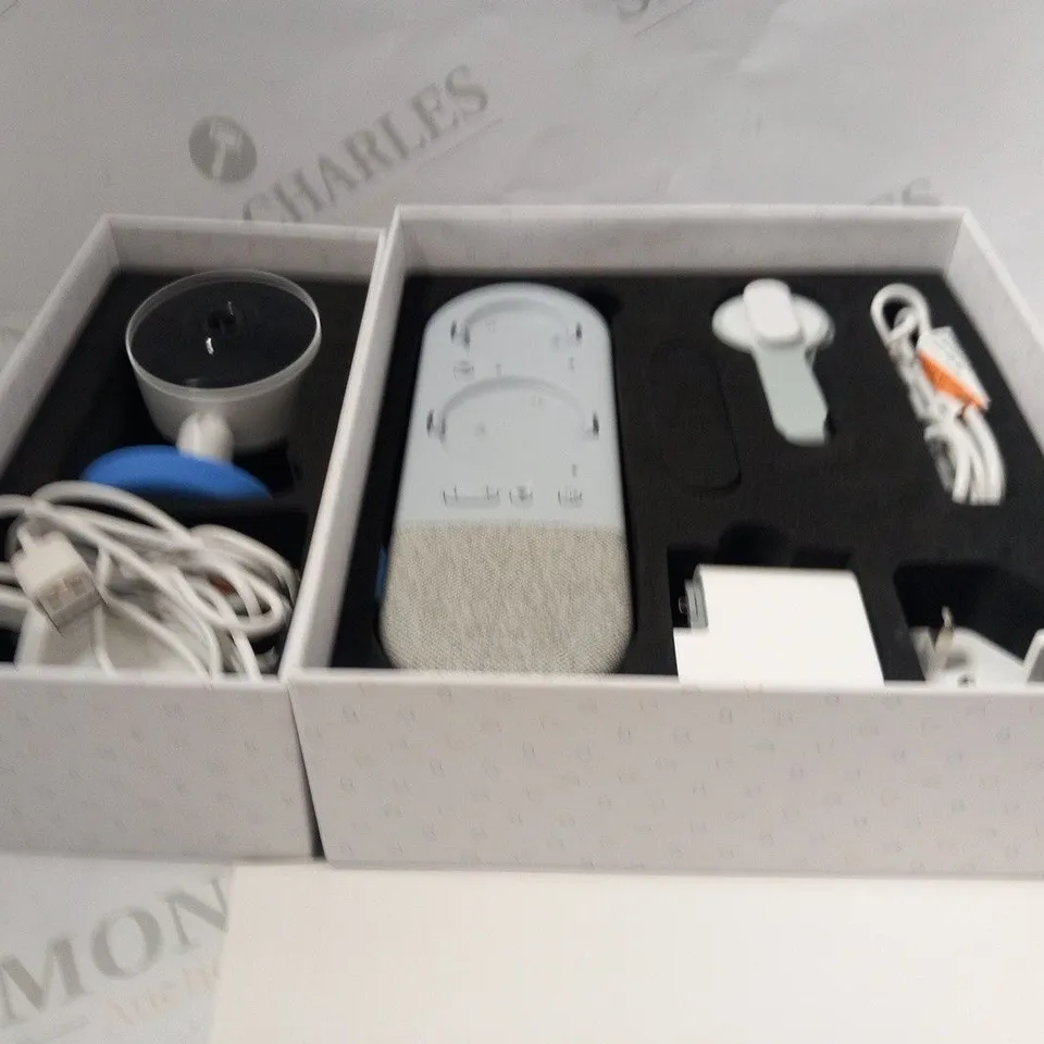 BOXED BLUEBELL VISION 8 IN 1 BABY MONITOR
