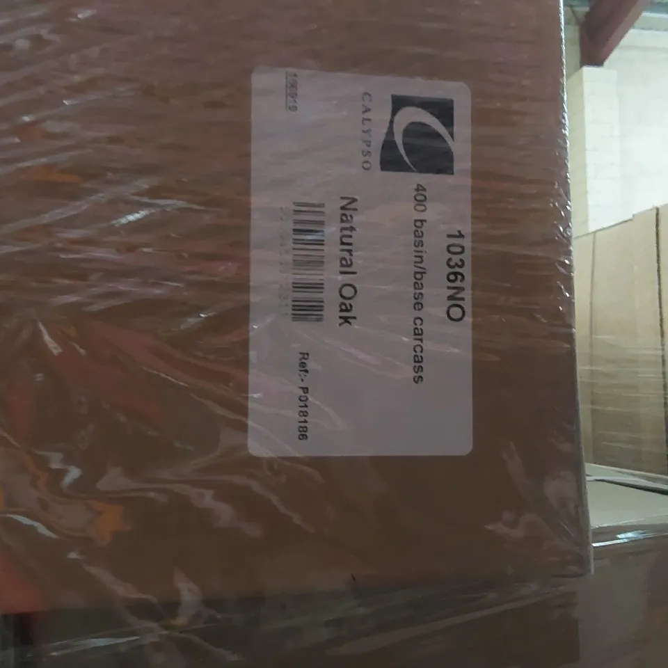 PALLET CONTAINING A LARGE QUANTITY OF ASSORTED BRAND NEW BATHROOM FURNITURE ITEMS INCLUDING: CALYPSO BASE CARCASS, BIDET CARCASSES ECT