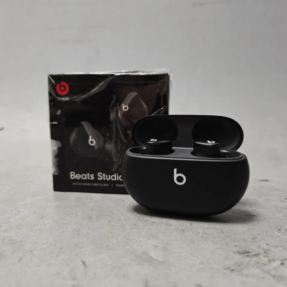 BOXED BEATS STUDIO BUDS 
