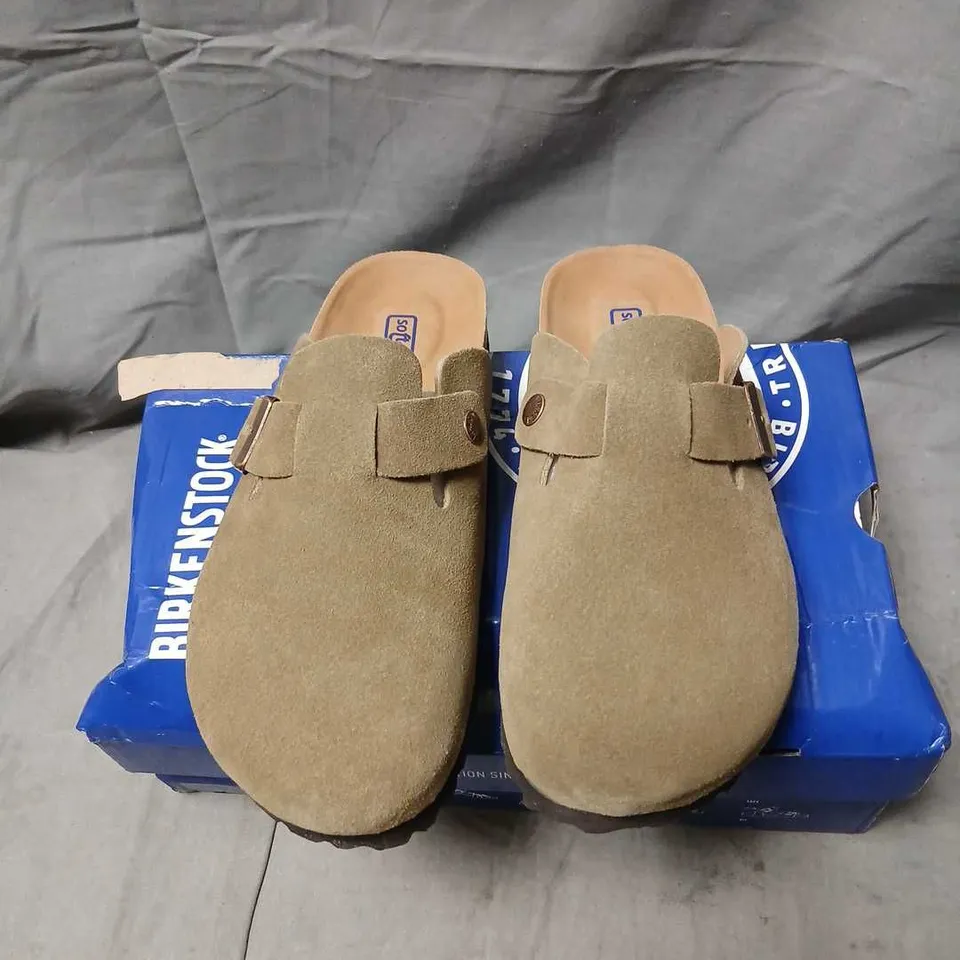 BIRKENSTOCK MADRID SANDALS – TAUPE SUEDE SIZE 37