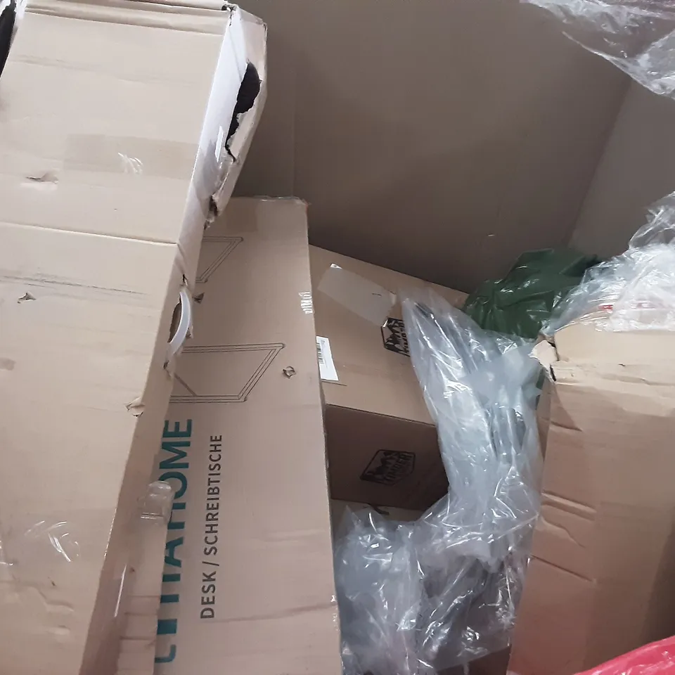 LARGE PALLET OF ASSORTED HOMEWARE ITEMS TO INCLUDE DESK, TRICYCLE, GUITAR ETC