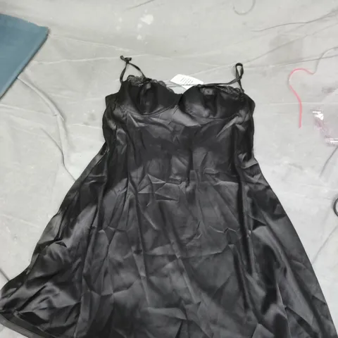 SUPERDOWN WOMEN'S BLACK SATIN NIGHTDRESS / SLIP WITH LACE TRIM SIZE M