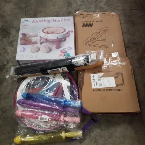 PALLET CONTAINING ASSORTED PRODUCTS INCLUDING KNITTING MACHINE, TOILET SEAT, ROLLER BLIND, SHOE BOXES, POP UP TENT & BUBBLE WANDS