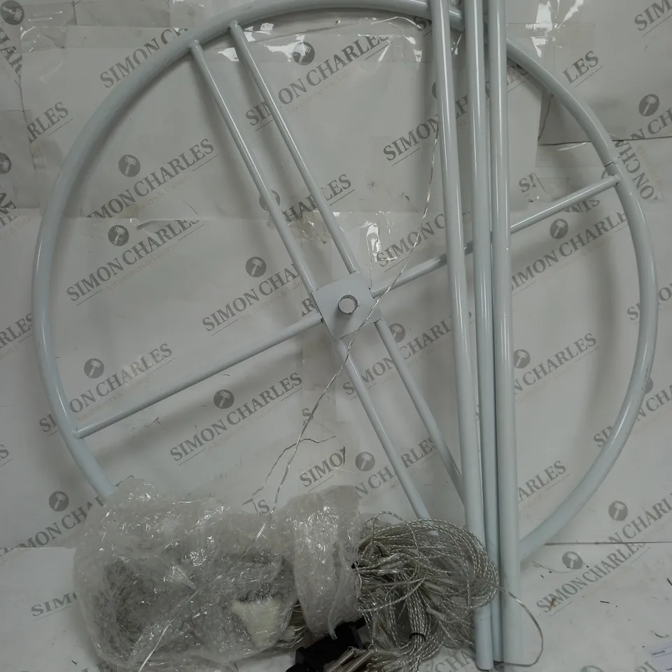 8" MULTIFUNCTIONAL WATERFALL OUTDOOR TREE LIGHT RRP £89.99