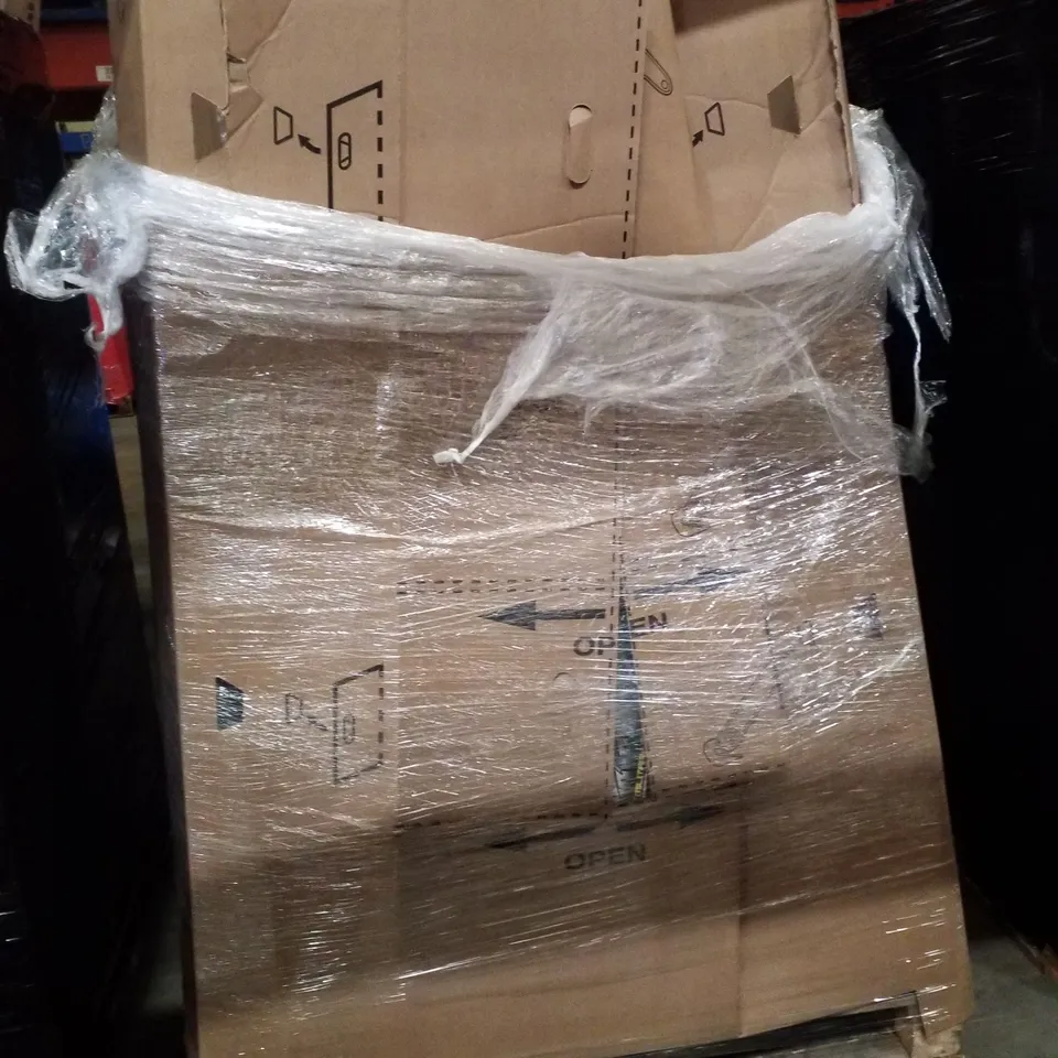 PALLET CONTAINING ASSORTED PRODUCTS INCLUDING DEHUMIDIFIER, DUAL ZONE AIR FRYER, SHREDDER & FUNKY APPLIANCE TOASTER