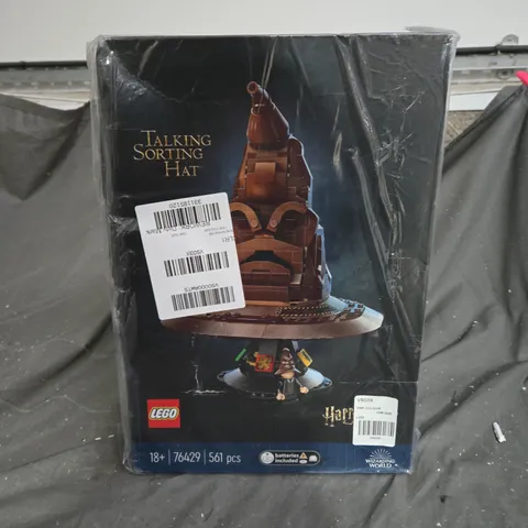 BOXED LEGO HARRY POTTER TALKING SORTING HAT - 76429