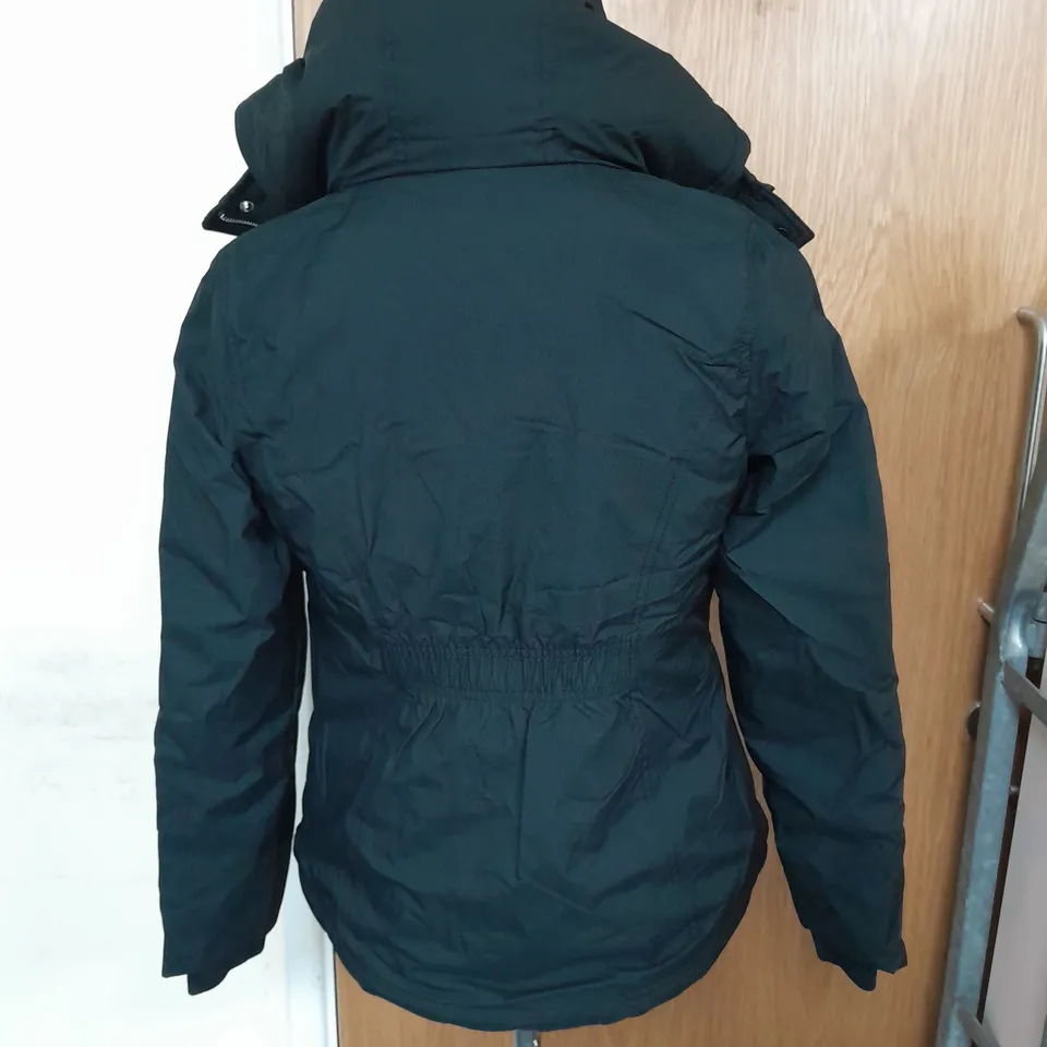 HOLLISTER WINTER COLLECTION WATER RESISTANT COAT IN BLACK WITH BEIGE FLEECE INTERIOR SIZE XS RRP £79