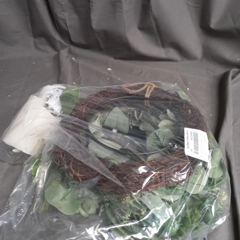 BOXED HOME REFLECTIONS 3 IN 1 FLAMELESS CANDLE WITH WREATH SET - SAGE