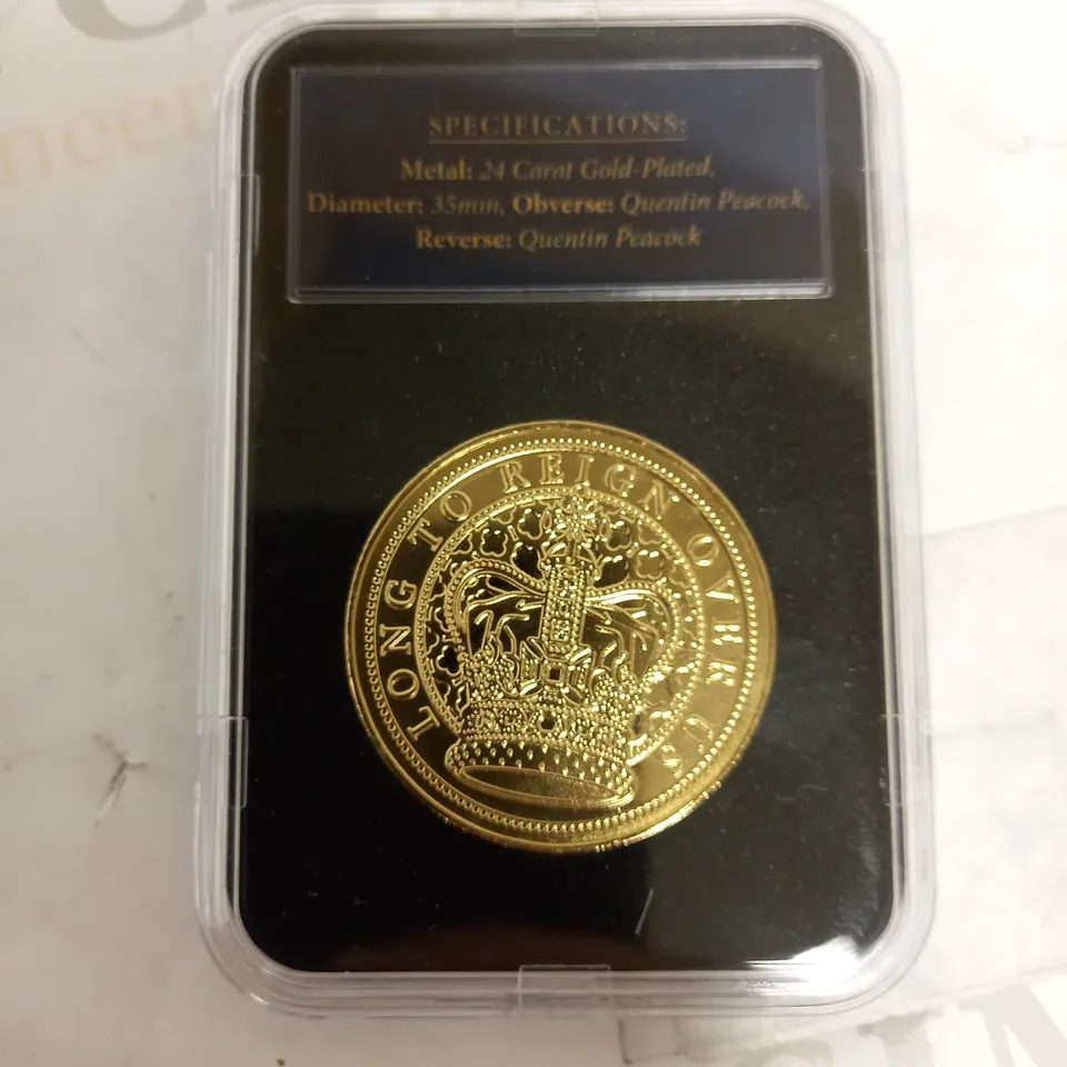 24 CARAT GOLD PLATED QUENTIN PEACOCK LONG TO REIGN OVER US KING CHARLES III COIN