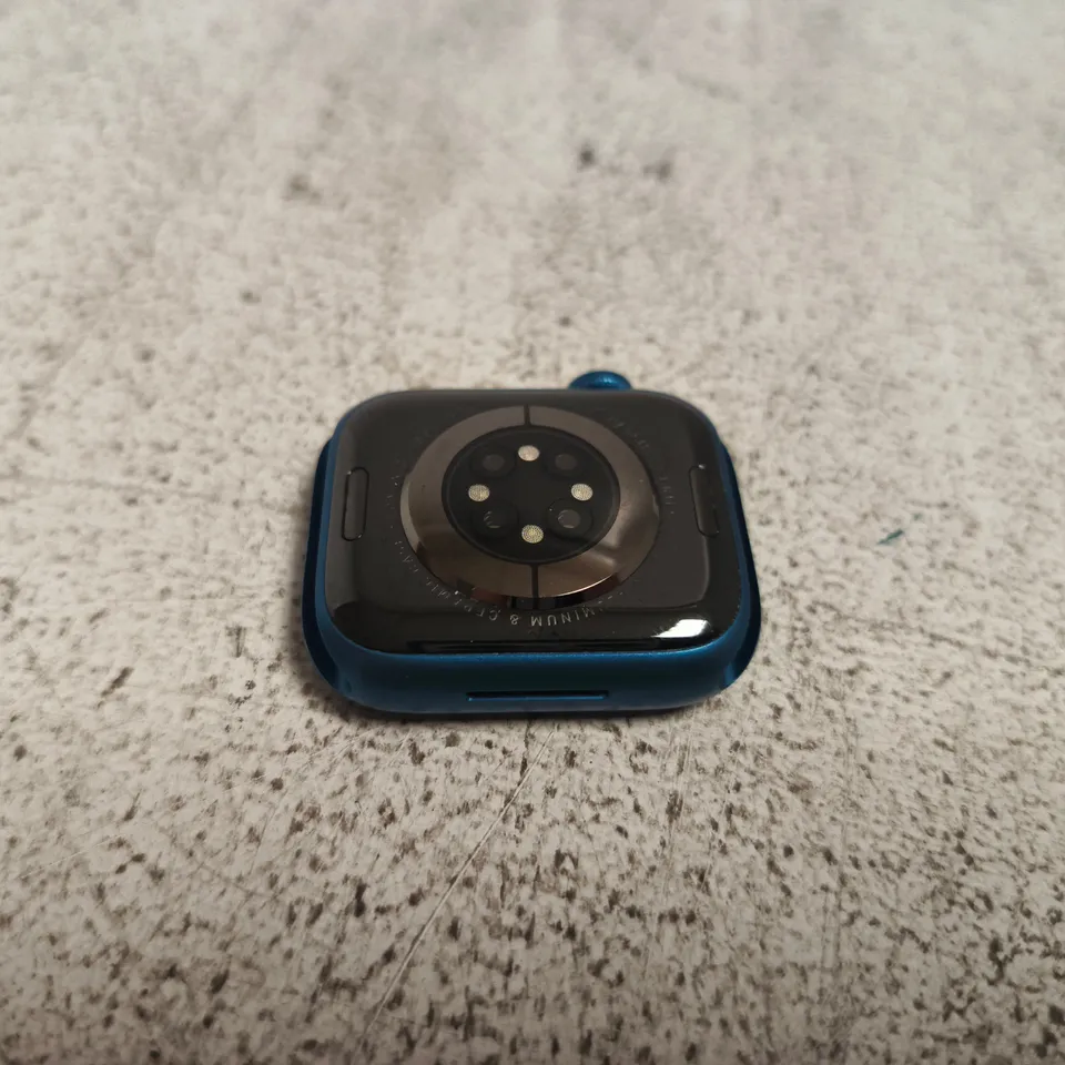 APPLE WATCH SERIES 7