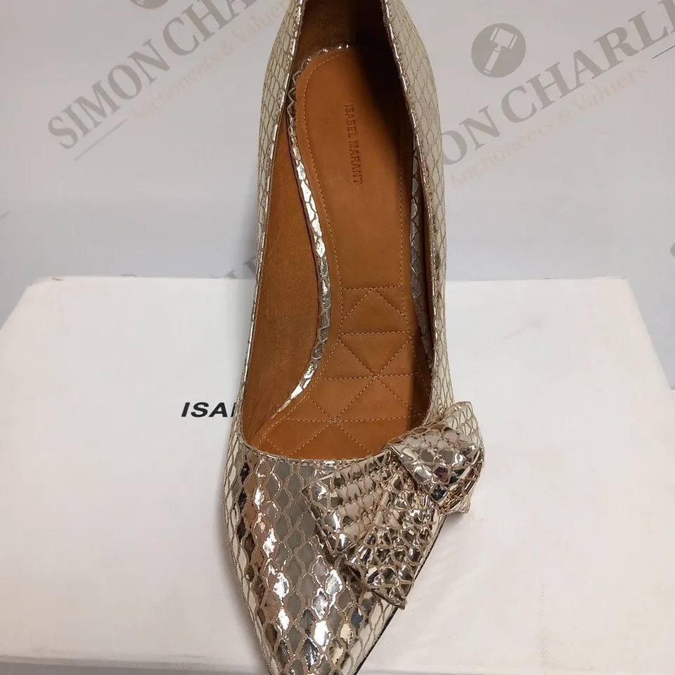 BOXED PAIR OF ISABEL MARANT POPPY METAL PYTHON KI GONG PUMP GOLD SIZE 39