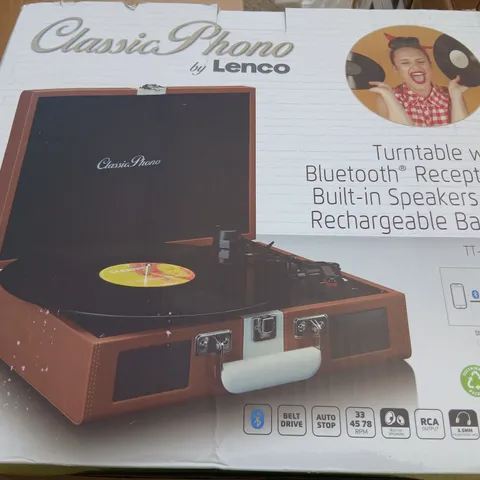 BOXED CLASSIC PHONO BY LENCO TURNTABLE WITH BLUETOOTH RECEPTION TT-120BNWH