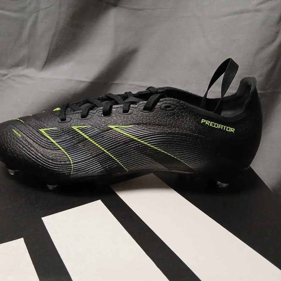 ADIDAS PREDATOR LEAGUE FT SG FOOTBALL BOOTS – UK9, BLACK/NEON