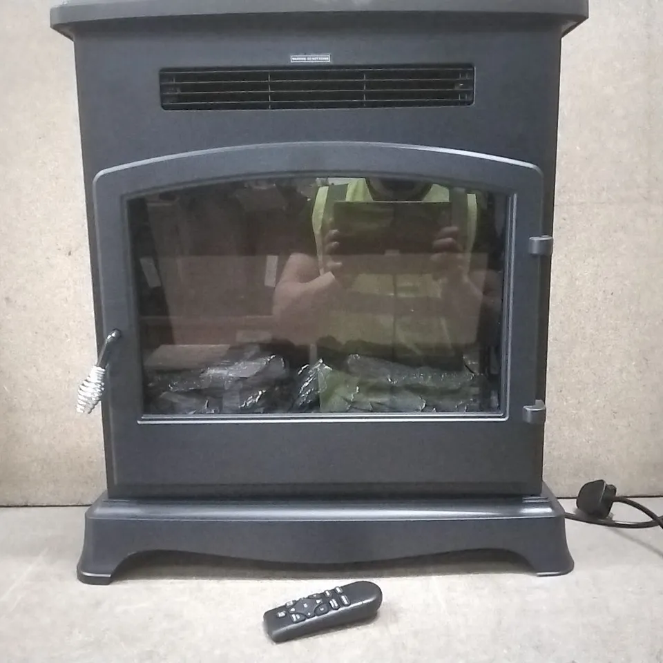 BOXED BEMODERN 2646 ELECTRIC HEATER  
