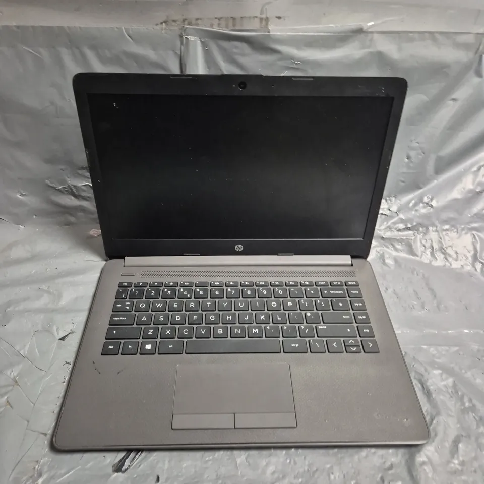 HP 240 G7 NOTEBOOK PC