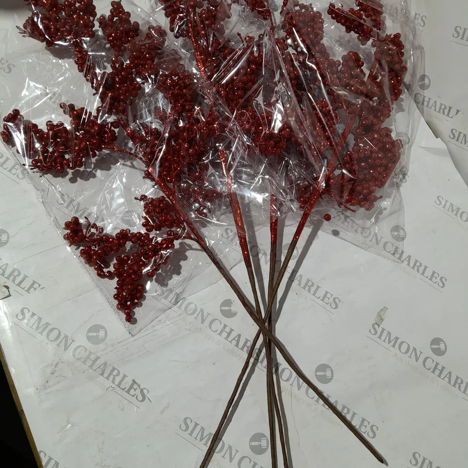 BOXED HOME REFLECTIONS SET OF 4 GLITTER BERRY STEMS 