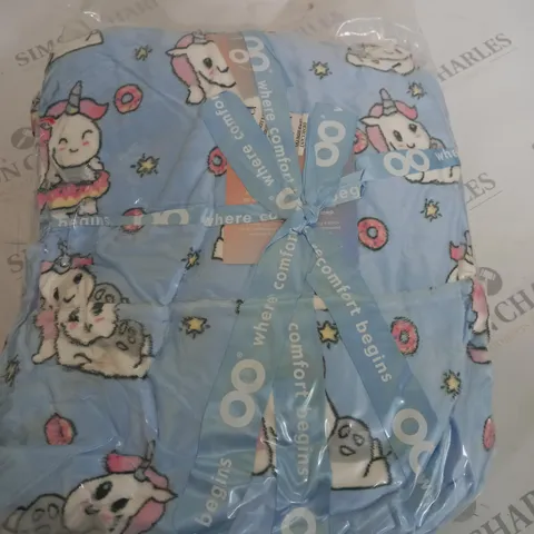 UNICORN OODIE THROW 