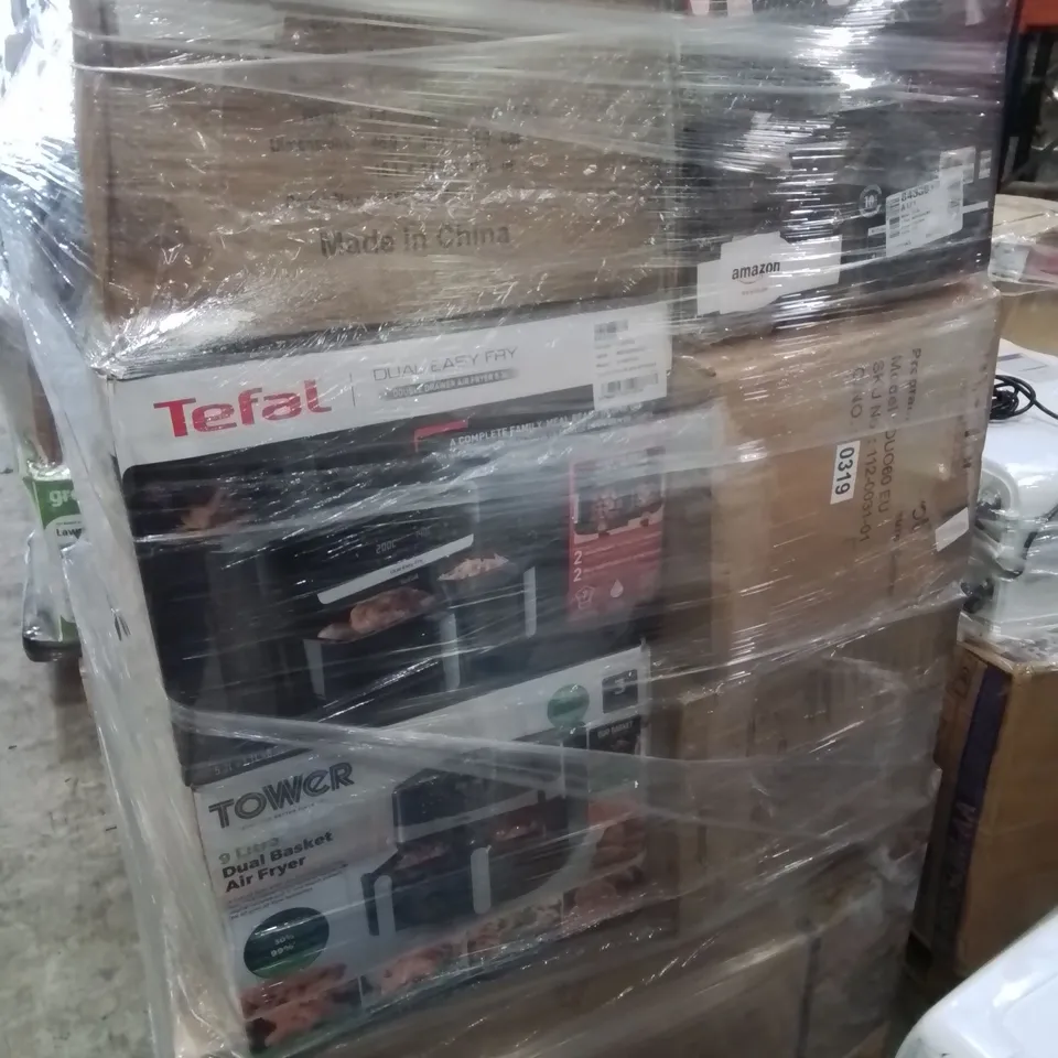 PALLET OF APPROXIMATELY 23 UNPROCESSED RAW RETURN HOUSEHOLD AND ELECTRICAL GOODS TO INCLUDE;