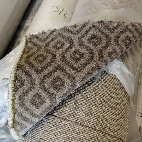 ROLL OF QUALITY MODA NATURALS - VERONA EBONY CARPET // APPROX SIZE: 8.95 x 4m