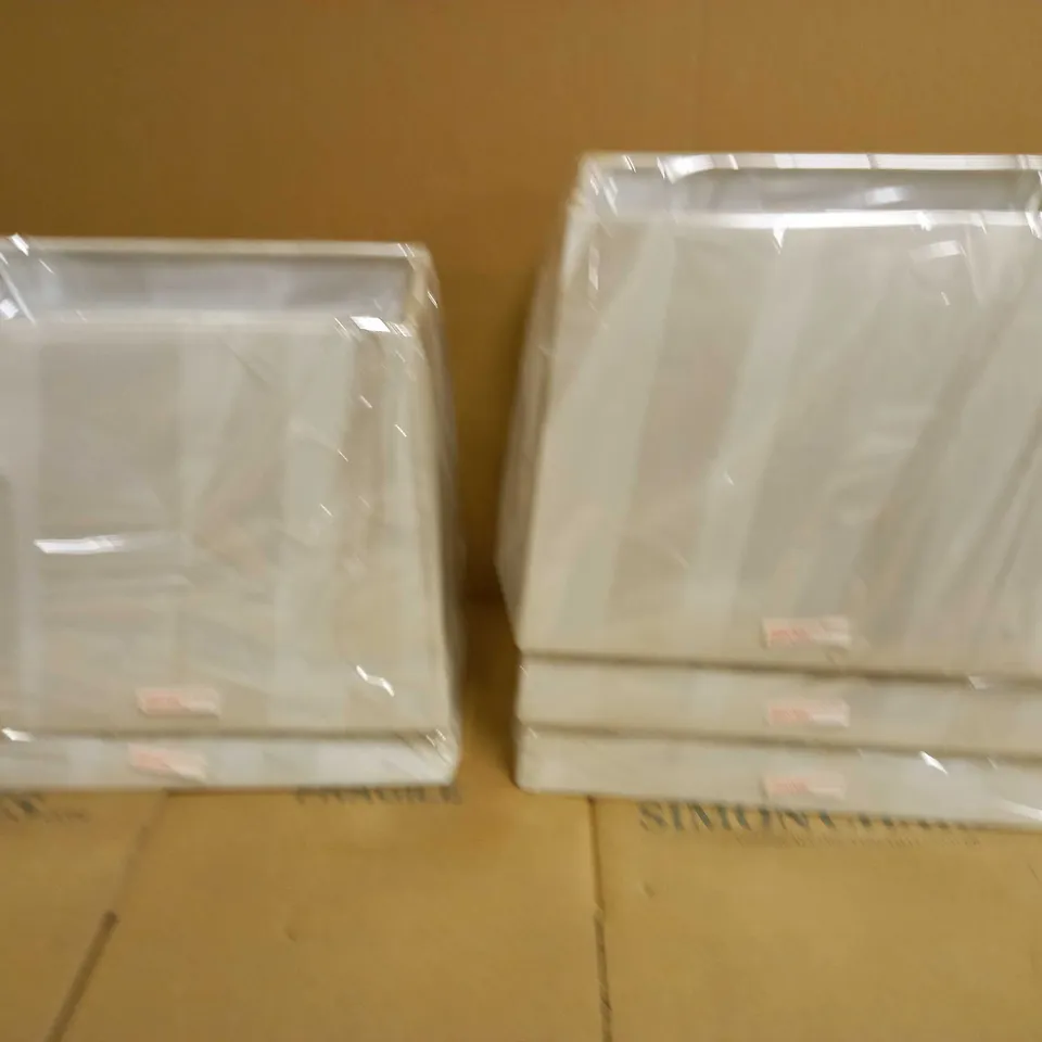 BOX OF 5 DAR LIGHTING GROUP KYLE SPARE SHADES
