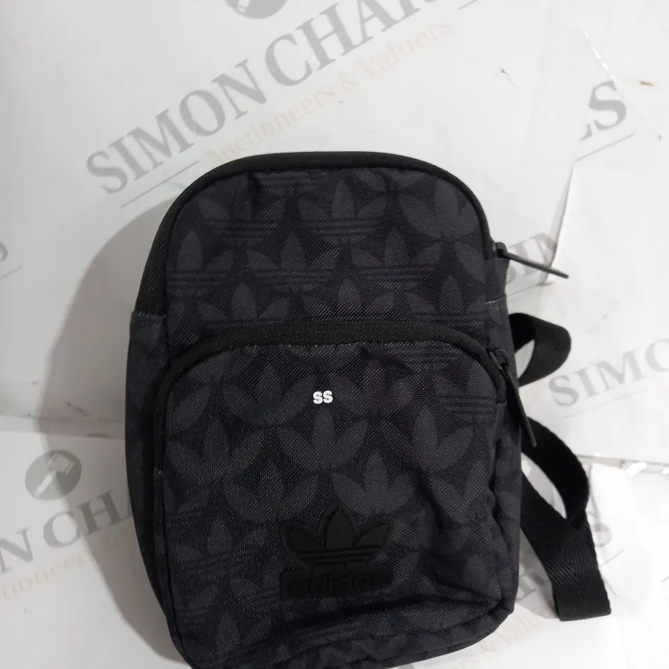 ADIDAS ORIGINAL MAN BAG